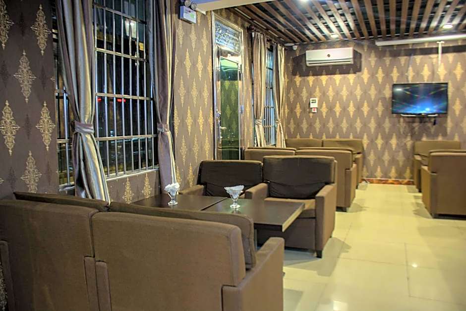 Hong Kong Hotel