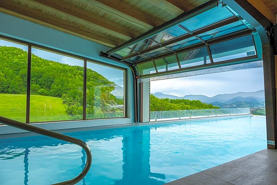 Aura Relais