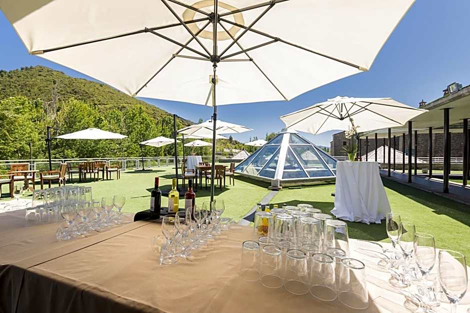 Hotel & Spa Monasterio de Boltana