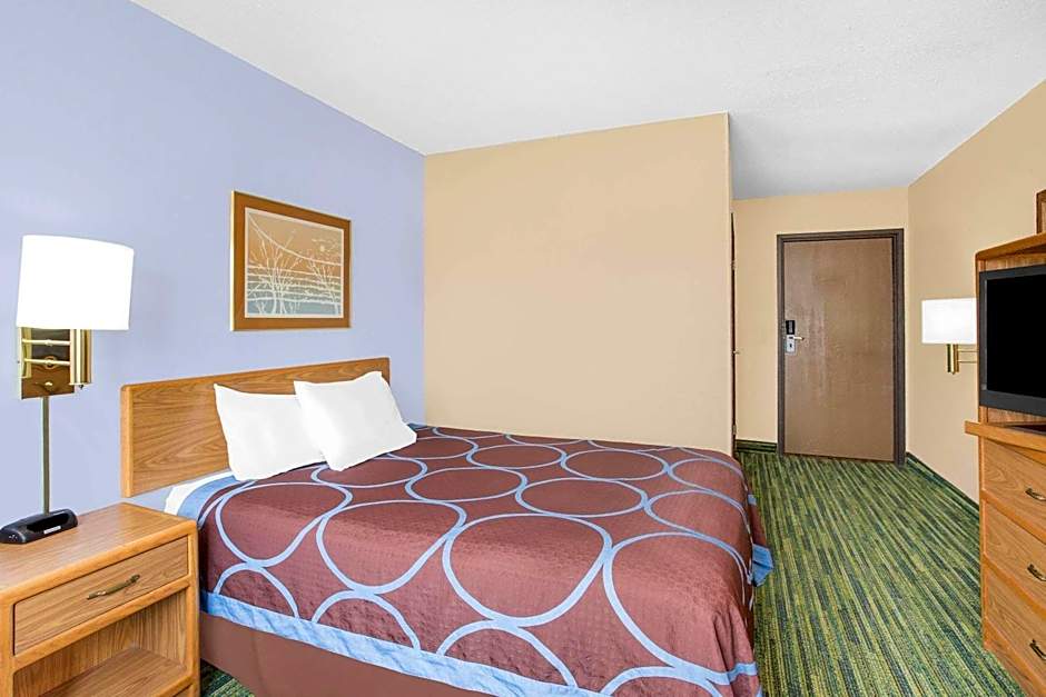 Boarders Inn & Suites by Cobblestone Hotels Waterloo