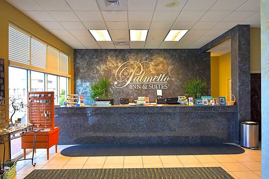 Palmetto Beachfront Hotel