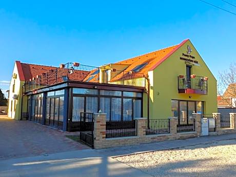 Ponty-Papa Rendezvényház