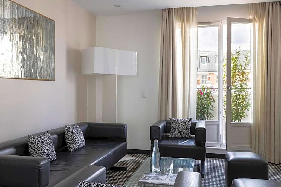 Hotel Felicien By Elegancia
