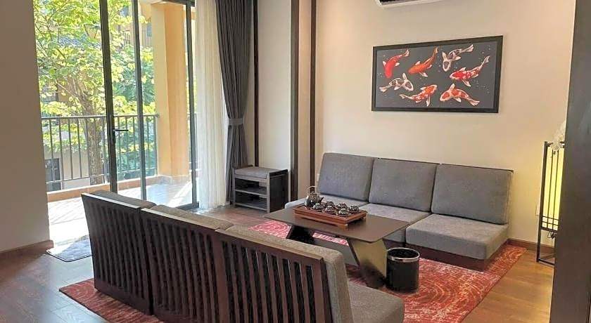 Lynn Times Thanh Thuy