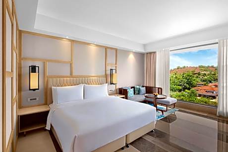 Deluxe Hill View Guest Room with 1 King, Bathtub - Free Shuttle service to Vagator Beach