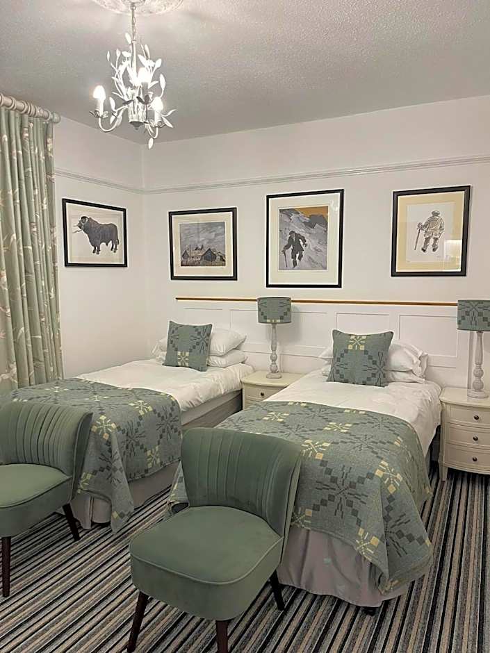 Llety Brynawel Guest House