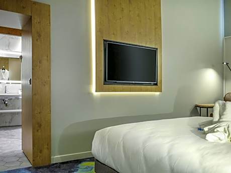 Executive Double Room with Sofa Bed