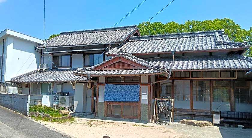 tonari