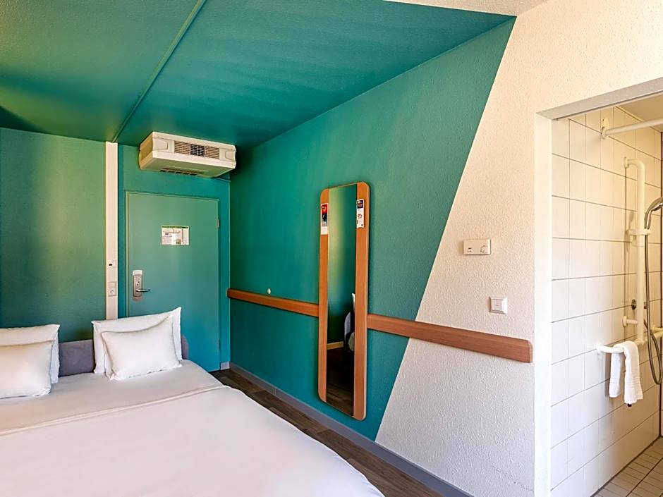 B&B HOTEL Freiburg-West