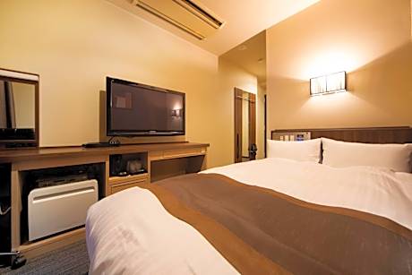 Deluxe Double Room - Non-Smoking