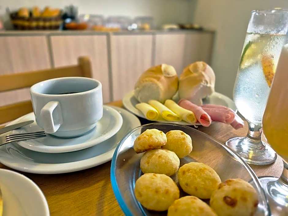 Pousada Suites Phison