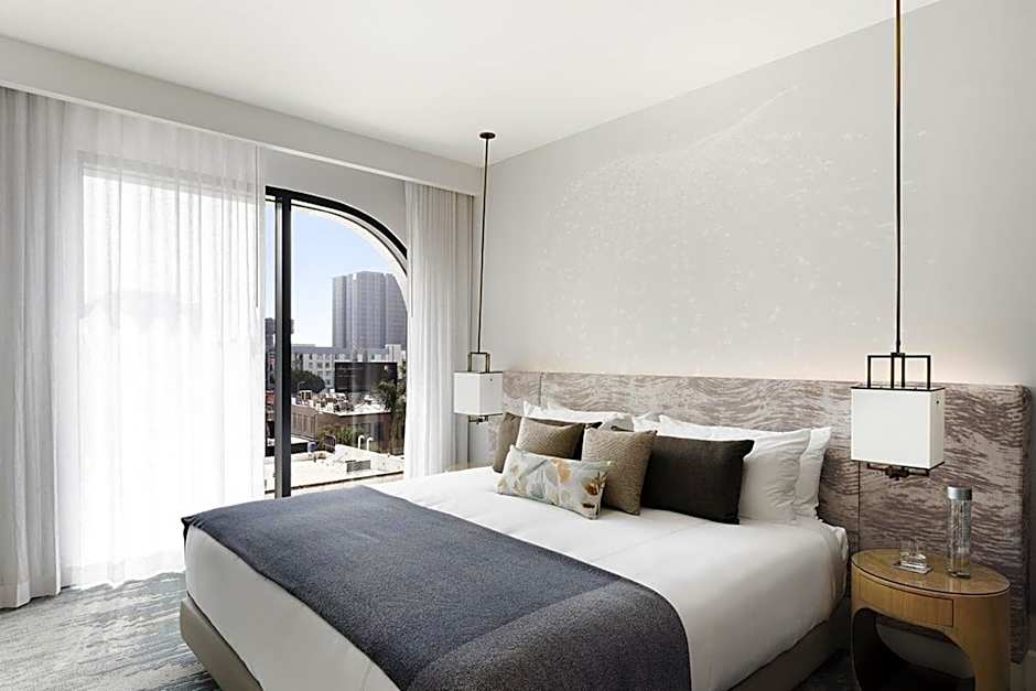 Dream Hollywood by Hyatt