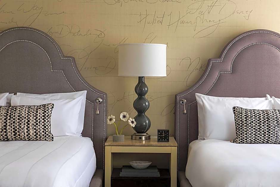 The Mayflower Hotel, Autograph Collection by Marriott