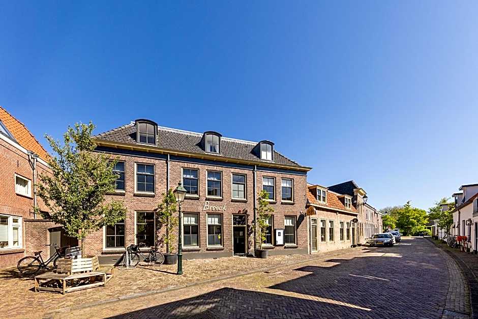 Photo 1 of 50 of Broeck Oudewater