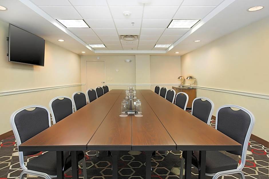 Four Points By Sheraton Bentonville