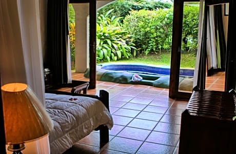 Two-Bedroom Villa Garabito
