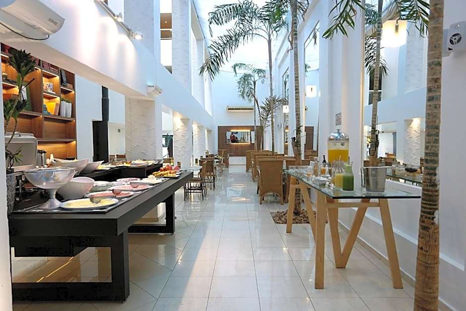 Oasis Tower Hotel