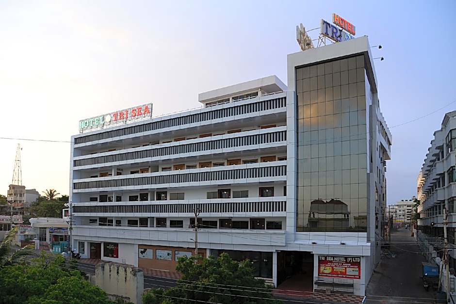 Hotel Tri Sea