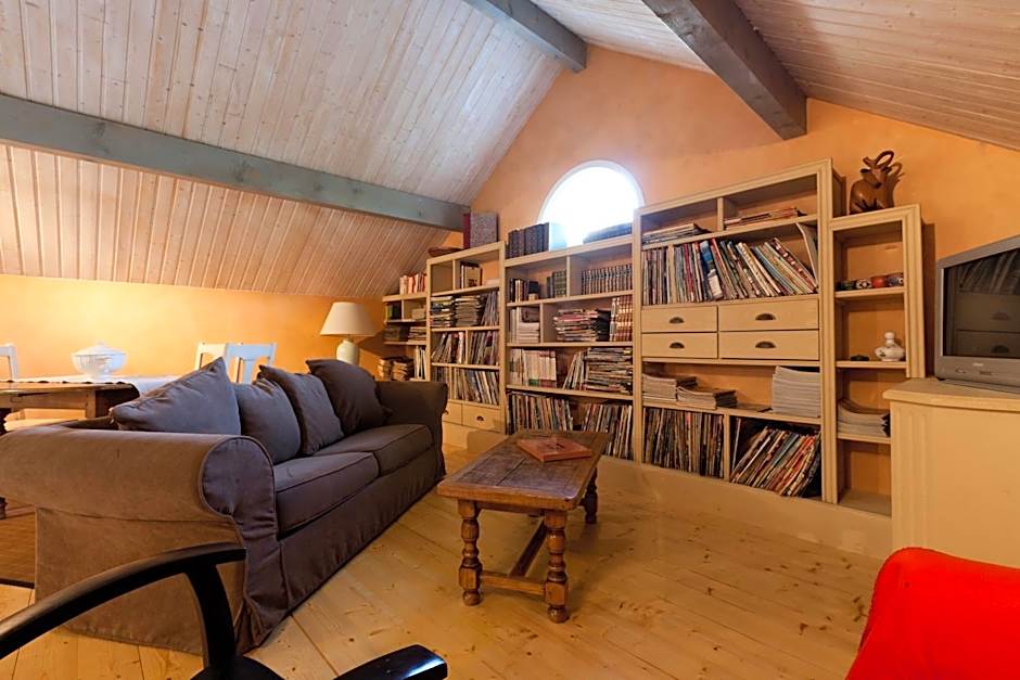 Domaine De La Combotte