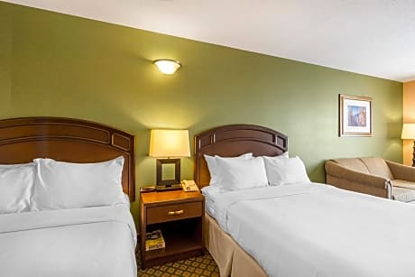 Deluxe Room with Two Queen Beds