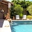 CHAMBRES D'HÔTES L'Oréliane en Provence Adults Only