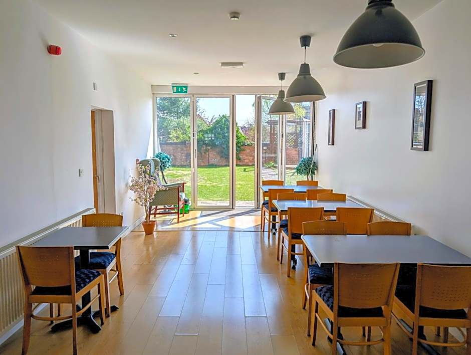 Oscar Lodge