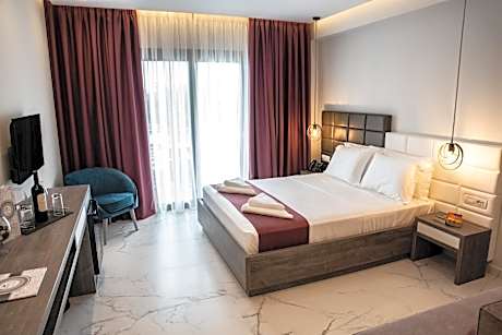 Deluxe Double Room with Balcony