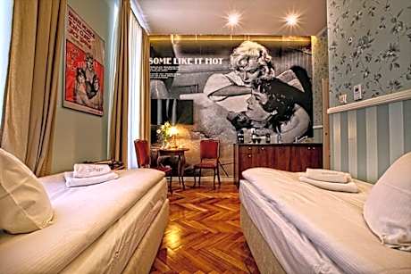 Stare Kino Cinema Residence