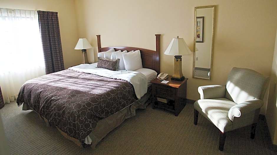 Staybridge Suites San Antonio Sea World By IHG