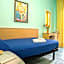 Hotel Plaza con piscina