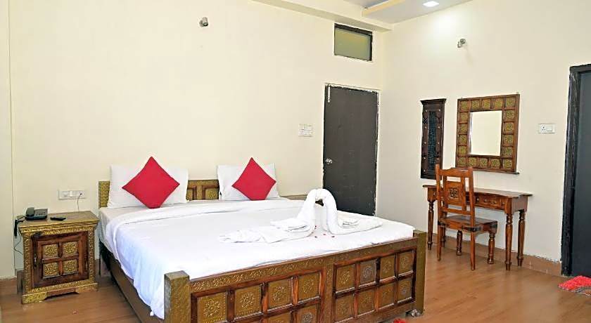 Hotel Ganga Monastery