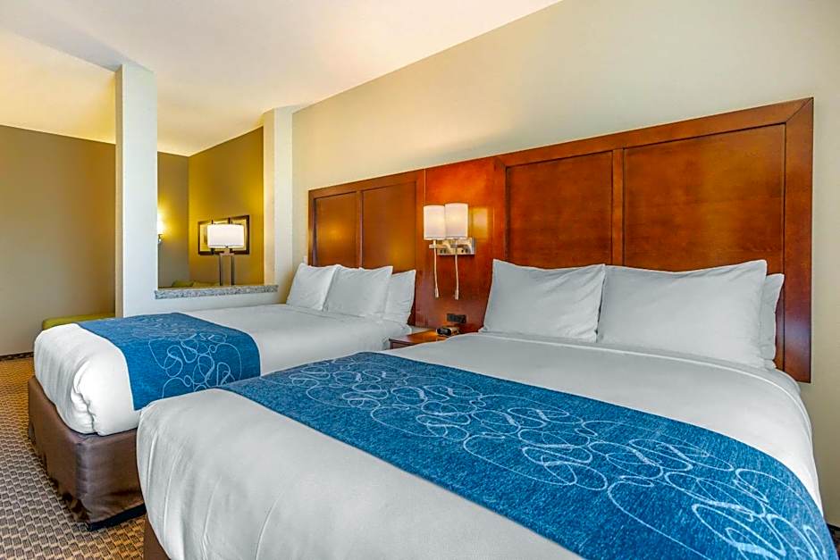 Comfort Suites Burlington near I-5
