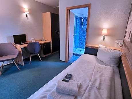 Single Room - Main Building