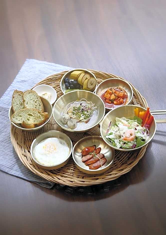 어라연 관광호텔 영월