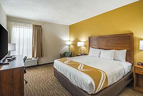 King Room - Accessible/Non-Smoking