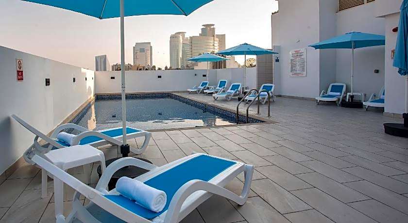 City Avenue Al Reqqa Hotel