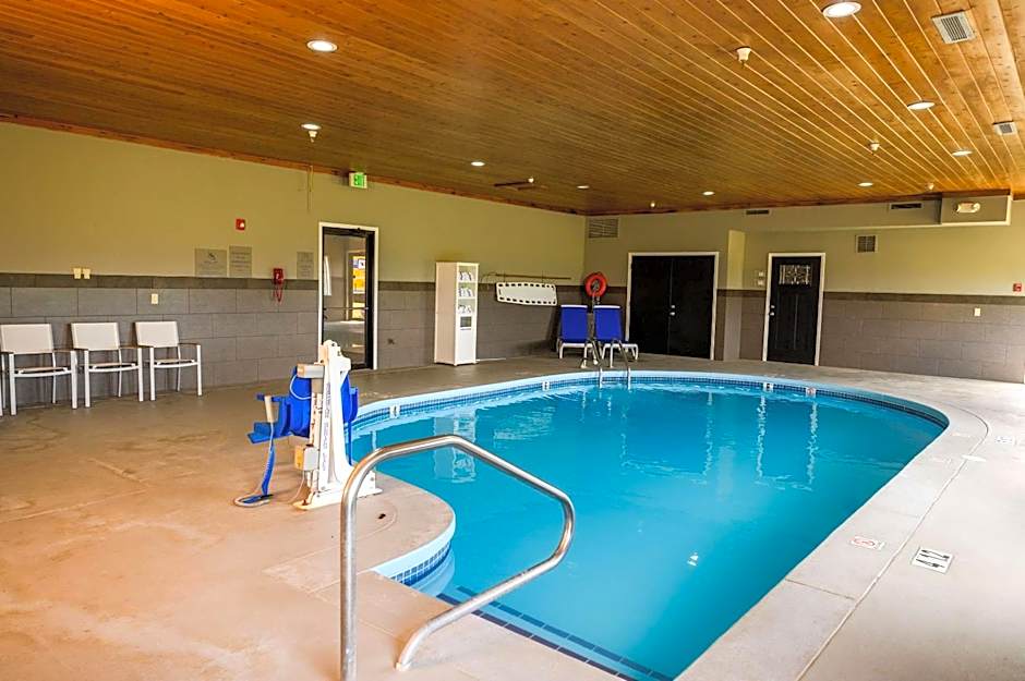 Country Inn & Suites by Radisson, Greenfield, IN