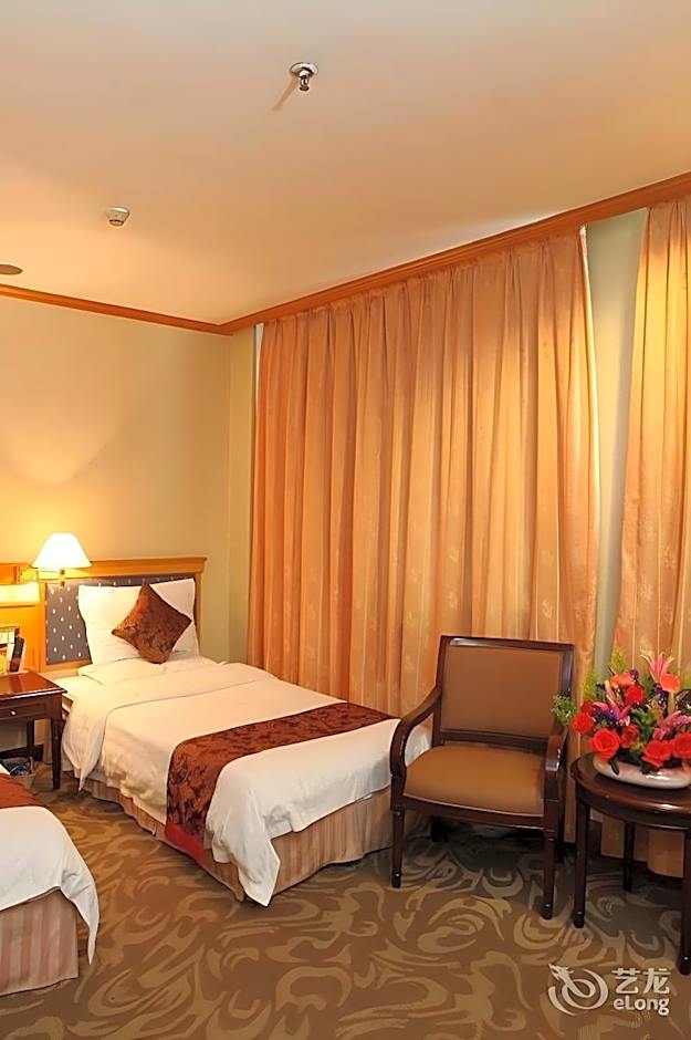 Xinhua Hotel