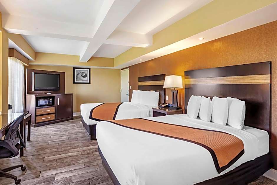 Best Western Plus Newark Airport West