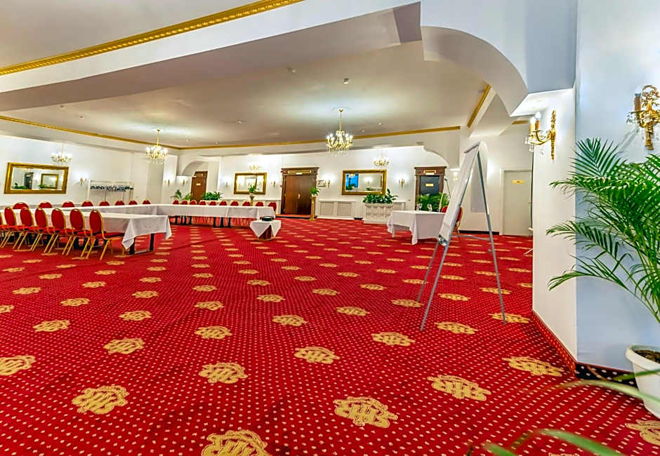 Hotel Imparatul Romanilor