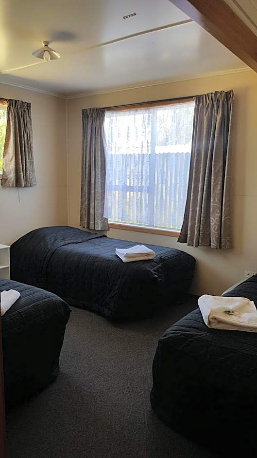 High Country Lodge, Motels & Backpackers