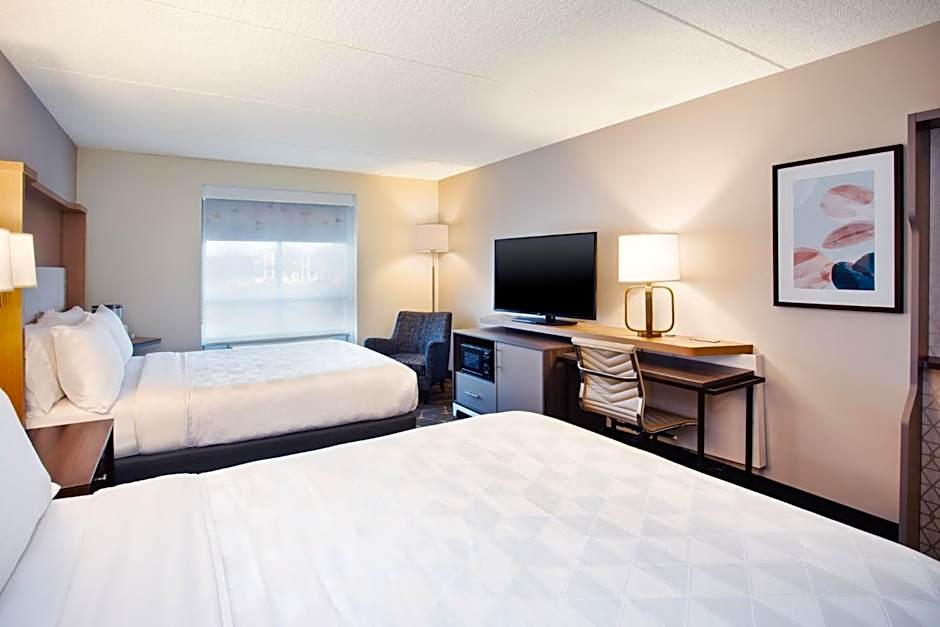 Holiday Inn Canton-Belden Village By IHG