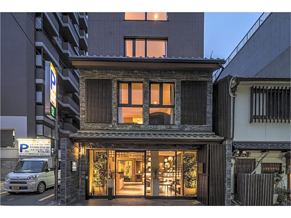 Kyoto Shinmachi Rokkaku Hotel Grandereverie