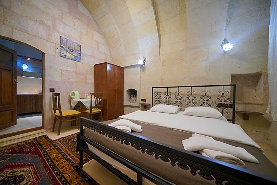 View Cave Hotel