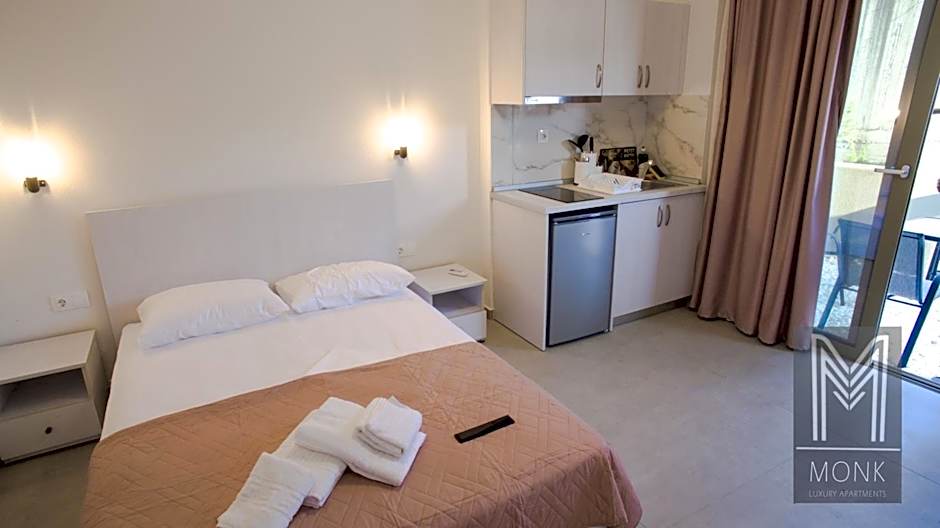 Monk Luxury Apartments
