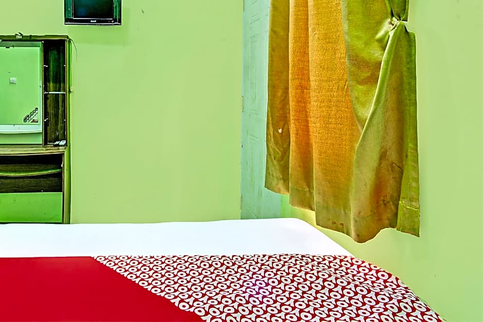 Hotel O Cahyo Kost 1