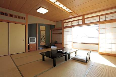 Japanese-Style Room with Shared Bathroom