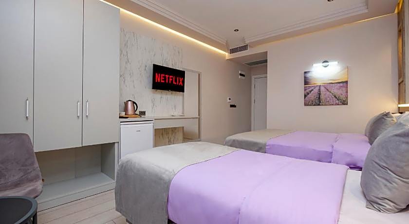 Lavender Airport Hotel