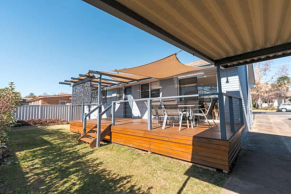 West End Motor Lodge