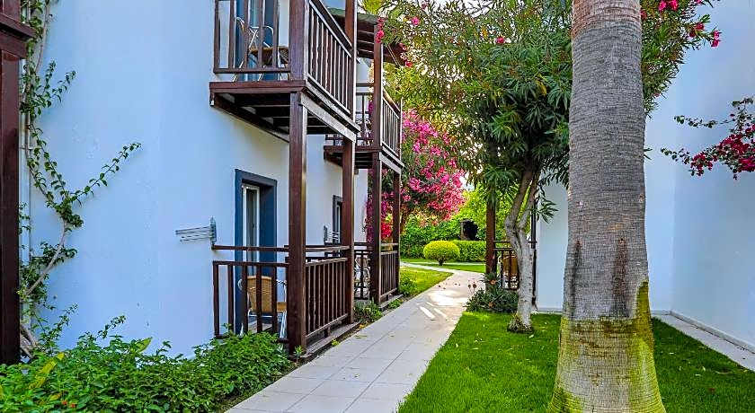 Bitez Garden Life - All Inclusive